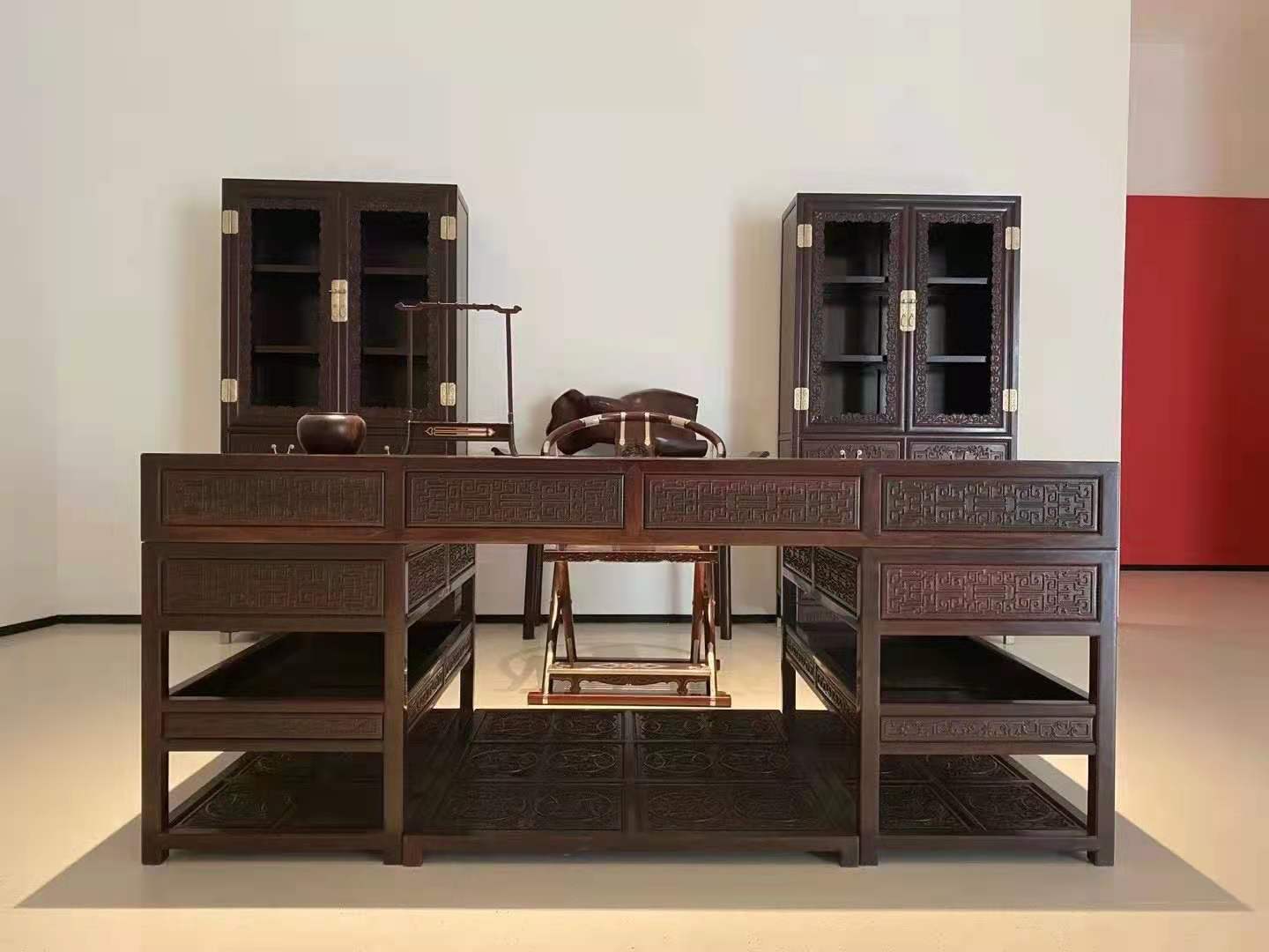 明式辦公桌 明式辦公桌